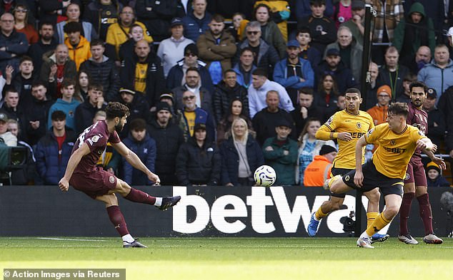 Josko Gvardiol made it 1-1 in spectacular fashion with a curling effort from outside the box