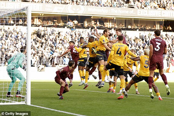 WOLVERHAMPTON, ENGLAND - OCTOBER 20: John Stones of Manchester City scores winning goal during the Premier League match between Wolverhampton Wanderers FC and Manchester City FC at Molineux on October 20, 2024 in Wolverhampton, England. (Photo by Nigel French/Sportsphoto/Allstar via Getty Images)