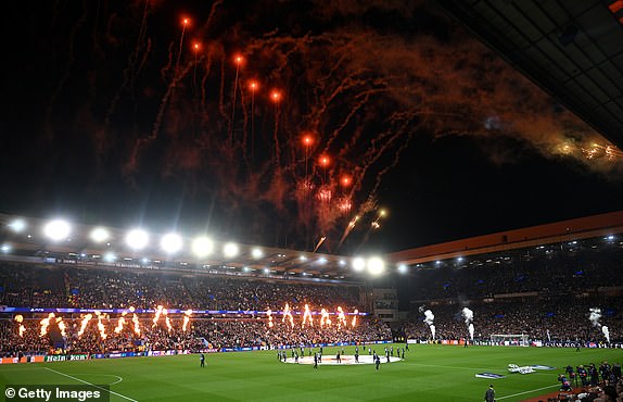 BIRMINGHAM, ENGLAND - OCTOBER 22: A general view inside the stadium as a pyrotechnics display takes place prior to kick-off ahead of the UEFA Champions League 2024/25 League Phase MD3 match between Aston Villa FC and Bologna FC 1909 at Villa Park on October 22, 2024 in Birmingham, England. (Photo by Michael Regan/Getty Images)