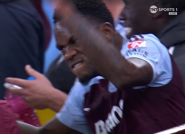 Jhon Duran vented his frustration on the bench after being substitued for Ollie Watkins