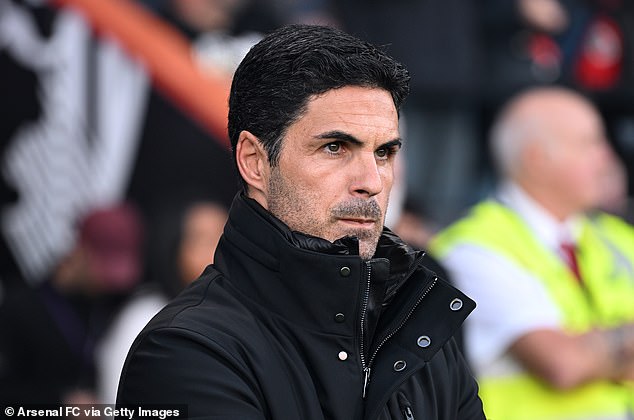 The pundit felt a seven-point deficit would be to much to make up for Mikel Arteta's side