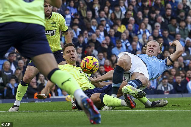 Fans hailed Erling Haaland after he scored from a difficult angle for Man City v Southampton