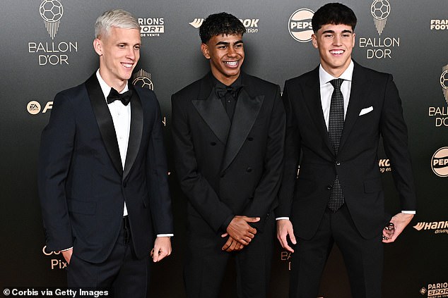 Barcelona seemed to mock Real Madrid for not attending the Ballon d'Or ceremony on Monday