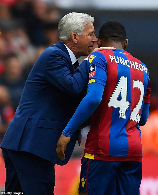 Puncheon urged others players to move abroad to gain opportunities in coaching, while crediting his former manager Alan Pardew with inspiring him to become a manager