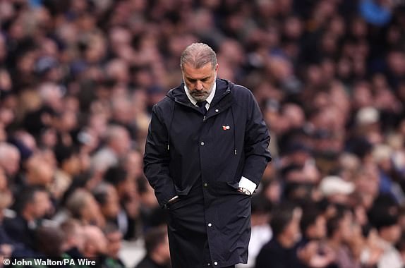 Tottenham Hotspur manager Ange Postecoglou on the touchline during the Premier League match at Tottenham Hotspur Stadium, London. Picture date: Sunday November 3, 2024. PA Photo. See PA story SOCCER Tottenham. Photo credit should read: John Walton/PA Wire.RESTRICTIONS: EDITORIAL USE ONLY No use with unauthorised audio, video, data, fixture lists, club/league logos or "live" services. Online in-match use limited to 120 images, no video emulation. No use in betting, games or single club/league/player publications.