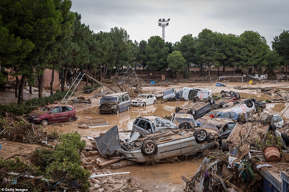 A Spanish lawyer and influencer filming videos in flood-ravaged Valencia for a news segment has been slammed after a clip emerged of him deliberately covering his knees with mud for the report. Ruben Gisbert, a native of Valencia, was visiting flood-hit parts of the region while filming clips for Horizonte, a news programme directed and presented by Spanish journalist Iker Jimenez.