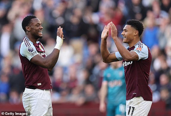 BIRMINGHAM, ENGLAND - OCTOBER 26: Jhon Duran and Ollie Watkins of Aston Villa  during the Premier League match between Aston Villa FC and AFC Bournemouth at Villa Park on October 26, 2024 in Birmingham, England. (Photo by Catherine Ivill - AMA/Getty Images)