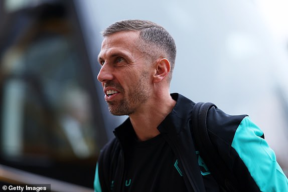 WOLVERHAMPTON, ENGLAND - NOVEMBER 09: Gary O'Neil, Manager of Wolverhampton Wanderers, arrives at the stadium prior to the Premier League match between Wolverhampton Wanderers FC and Southampton FC at Molineux on November 09, 2024 in Wolverhampton, England. (Photo by Alex Livesey/Getty Images)