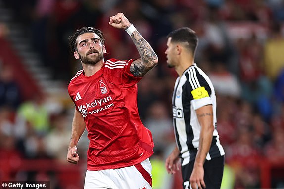 NOTTINGHAM, ENGLAND - AUGUST 28: Jota Silva of Nottingham Forest celebrates after scoring a goal to make it 1-1  during the Carabao Cup Second Round match between Nottingham Forest and Newcastle United at City Ground on August 28, 2024 in Nottingham, England. (Photo by Robbie Jay Barratt - AMA/Getty Images)