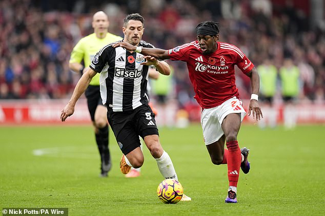 Fabian Schar has confirmed he desire to sign a new contract after discussions began