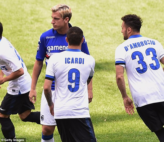 Pictured: Lopez refused to shake hands with Icardi during the infamous ¿Wanda derby¿ between Inter Milan and Sampdoria in 2014