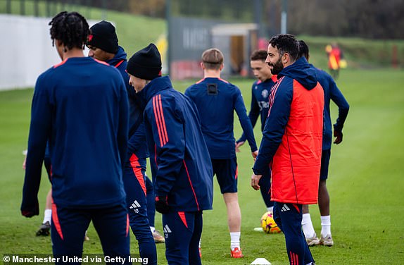 MANCHESTER, ENGLAND - NOVEMBER 18: Ruben Amorim, Manager of Manchester United looks on as his side trains during the Manchester United training session at Carrington Training Ground on November 18, 2024 in Manchester, England. (Photo by Ash Donelon/Manchester United via Getty Images)