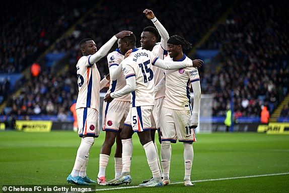 LEICESTER, ENGLAND - NOVEMBER 23: Nicolas Jackson of Chelsea celebrates with his teammates after scoring his team's first goal during the Premier League match between Leicester City FC and Chelsea FC at The King Power Stadium on November 23, 2024 in Leicester, England. (Photo by Darren Walsh/Chelsea FC via Getty Images)