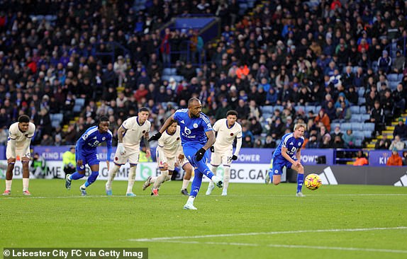 LEICESTER, ENGLAND - NOVEMBER 23: Jordan Ayew of Leicester City scores from the penalty spot to make it 1-2 during the Premier League match between Leicester City and Chelsea at King Power Stadium on November 23, 2024 in Leicester, United Kingdom. (Photo by Plumb Images/Leicester City FC via Getty Images)