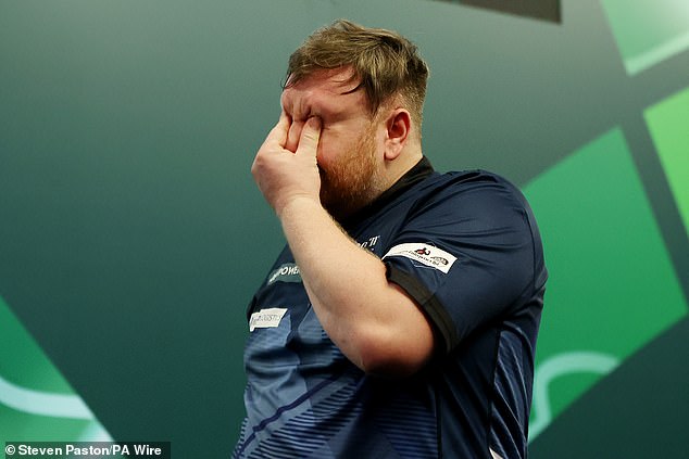 Cameron Menzies broke down in tears during his first round match at the World Championship