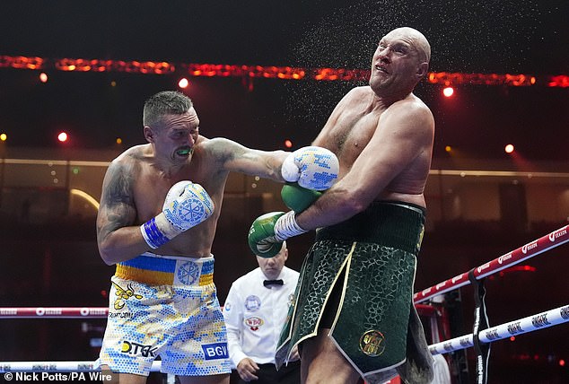 Fury suffered his first career loss with Paris absent from ringside