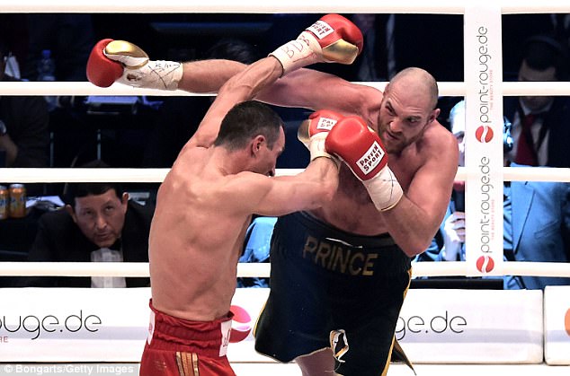 Wladimir Klitschko struggled to land his trusty jab as his long reign as heavyweight king ended