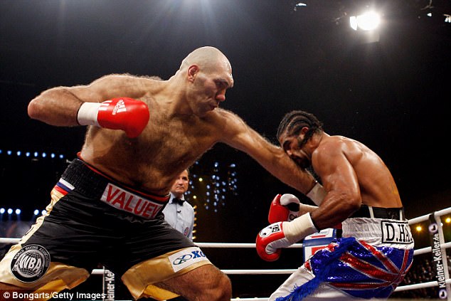 But the Briton used his superior speed and skills to stay away from Valuev's clubbing blows