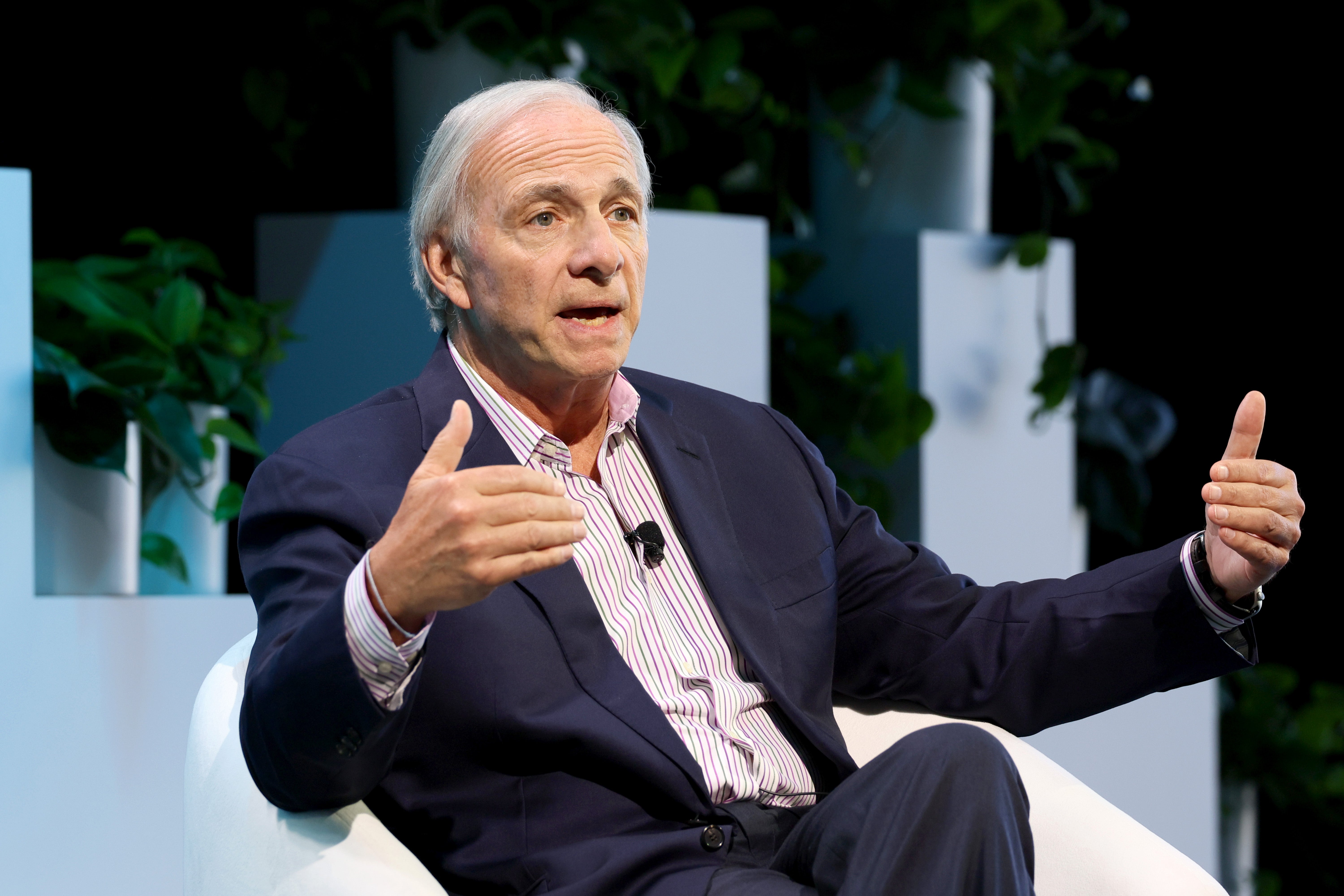 Image for Ray Dalio über Donald Trump vs. Kamala Harris: „Beides ist nicht das, was das Land braucht“