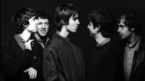 A photo of the band Oasis in 1993 (Credit: Getty Images)