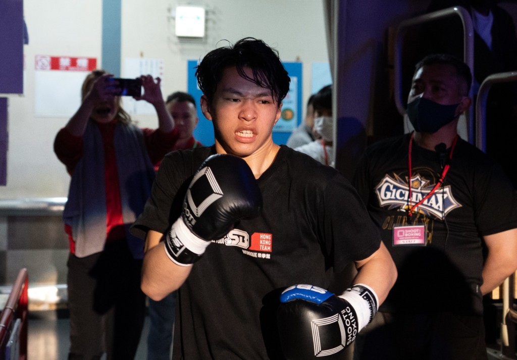 向籽羲首次远征日本出战Shoot Boxing赛事。中国香港综合搏击运动总会图片