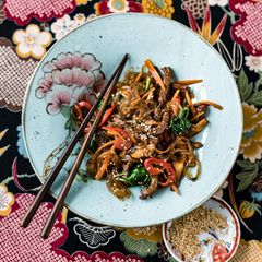 Japchae-Salat