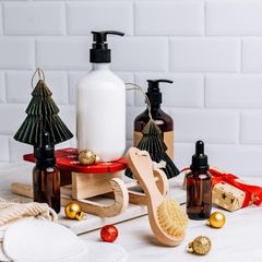 Beauty-Produkte in weihnachtlicher Stimmung