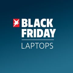 Black Friday Laptop: Ein Laptop steht auf einem Tisch