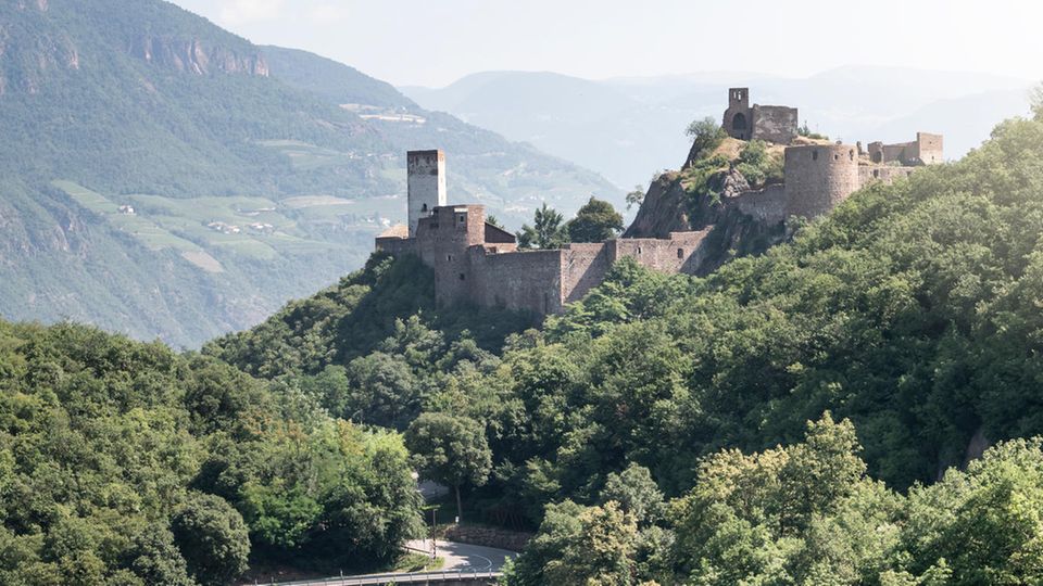 Die Burg Sigmundskron beherbergt das Messner Mountain Museum Firmian – und ist ein beliebtes Ausflugsziel für Wanderer und Bergsteiger