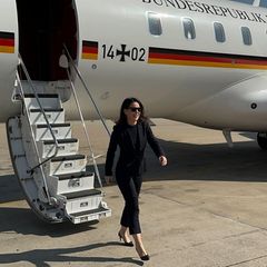 Außenministerin Annalena Baerbock steigt in Beirut aus dem Regierungsflieger