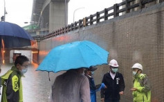 高雄暴雨成災 多地水浸30處發山泥傾瀉警戒