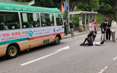 清水灣男子過路 遭小巴撞倒清醒送院