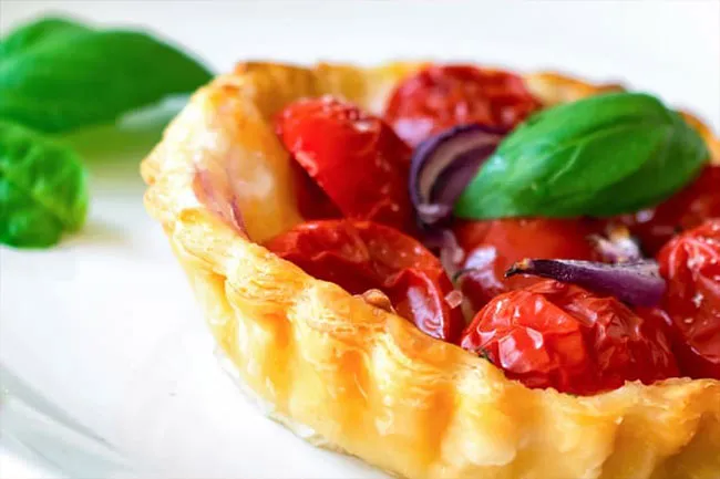 Photo of tomato tarts.