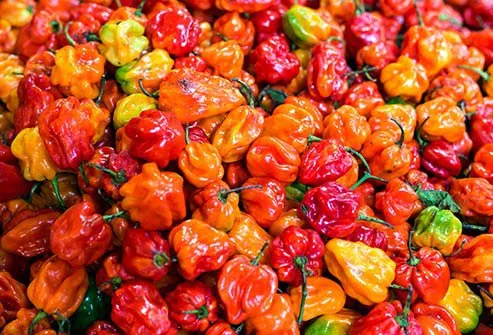 Capsaicin in hot peppers may make stomach pain and upset worse. 