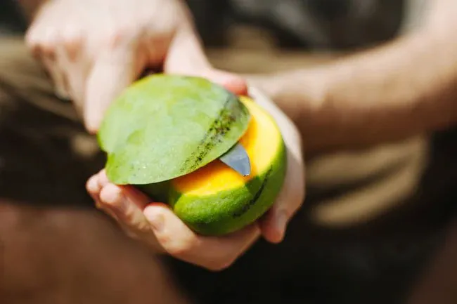 There's a right way to cut up and slice a mango. 