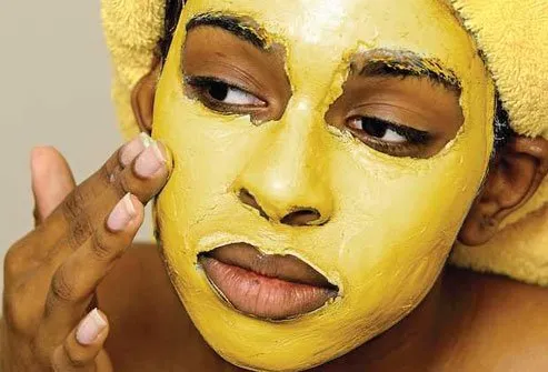 Some people claim that putting a turmeric mask on their skin or eating turmeric will help fight stubborn pimples.