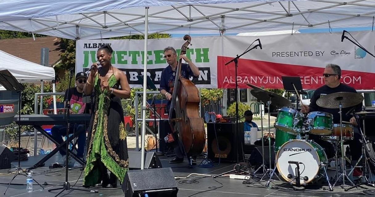 Great gig with singer @kenyamosesmusic  at the Albany,Ca Juneteenth celebration.  #bossanova #jazz #juneteenth #albanyca #juneteenthalbany #giglife #workingdrummers #sfbayarea #canopusdrums #bosphoruscymbals #livinginrhythm