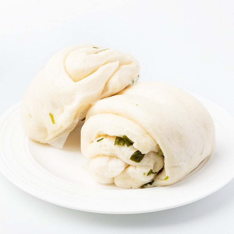 Hand-Made Steamed Green Onion Roll 6pcs