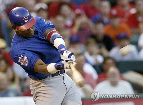 왕년의 MLB 홈런왕 소사, 19년 만에 금지약물 복용 시인