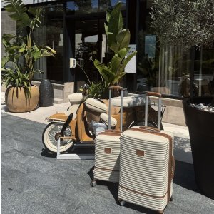 暂停一下❗️IT Luggage箱包闪促🧳 登机箱£30 托运行李箱£40