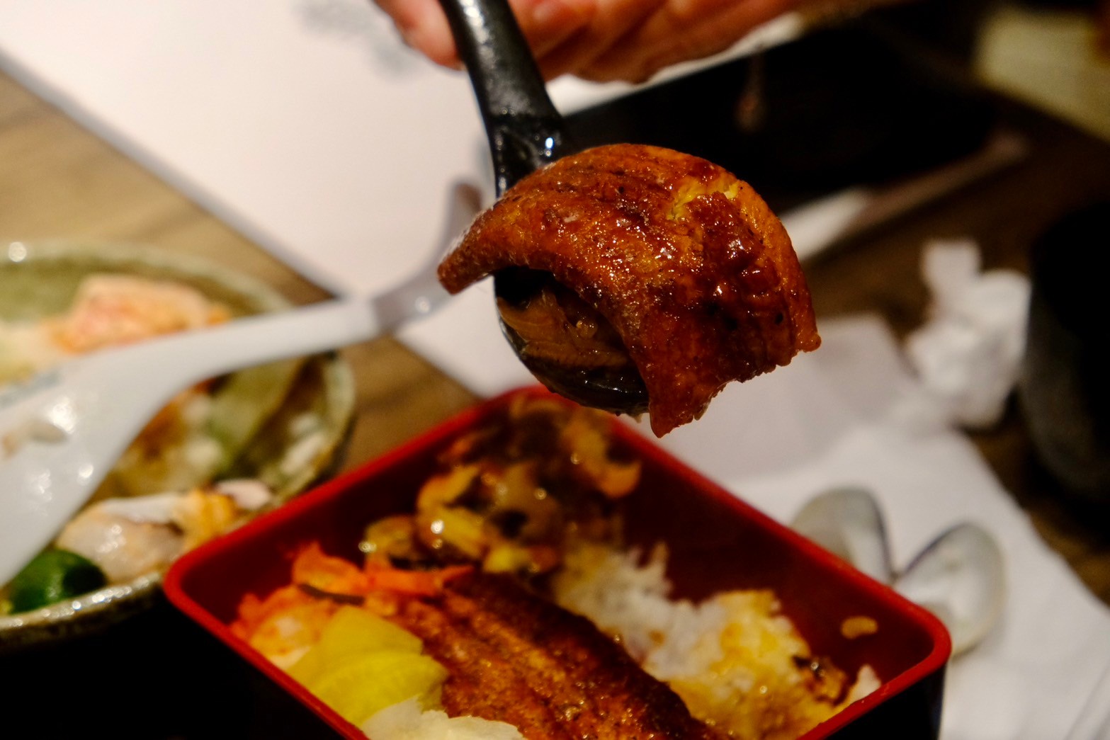 台北大安隱藏版海鮮丼！超甲組海鮮丼飯提供高CP值的頂級海味選