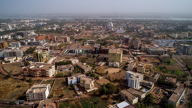 Article : Dougou bé kak ! (L’heure est grave !)