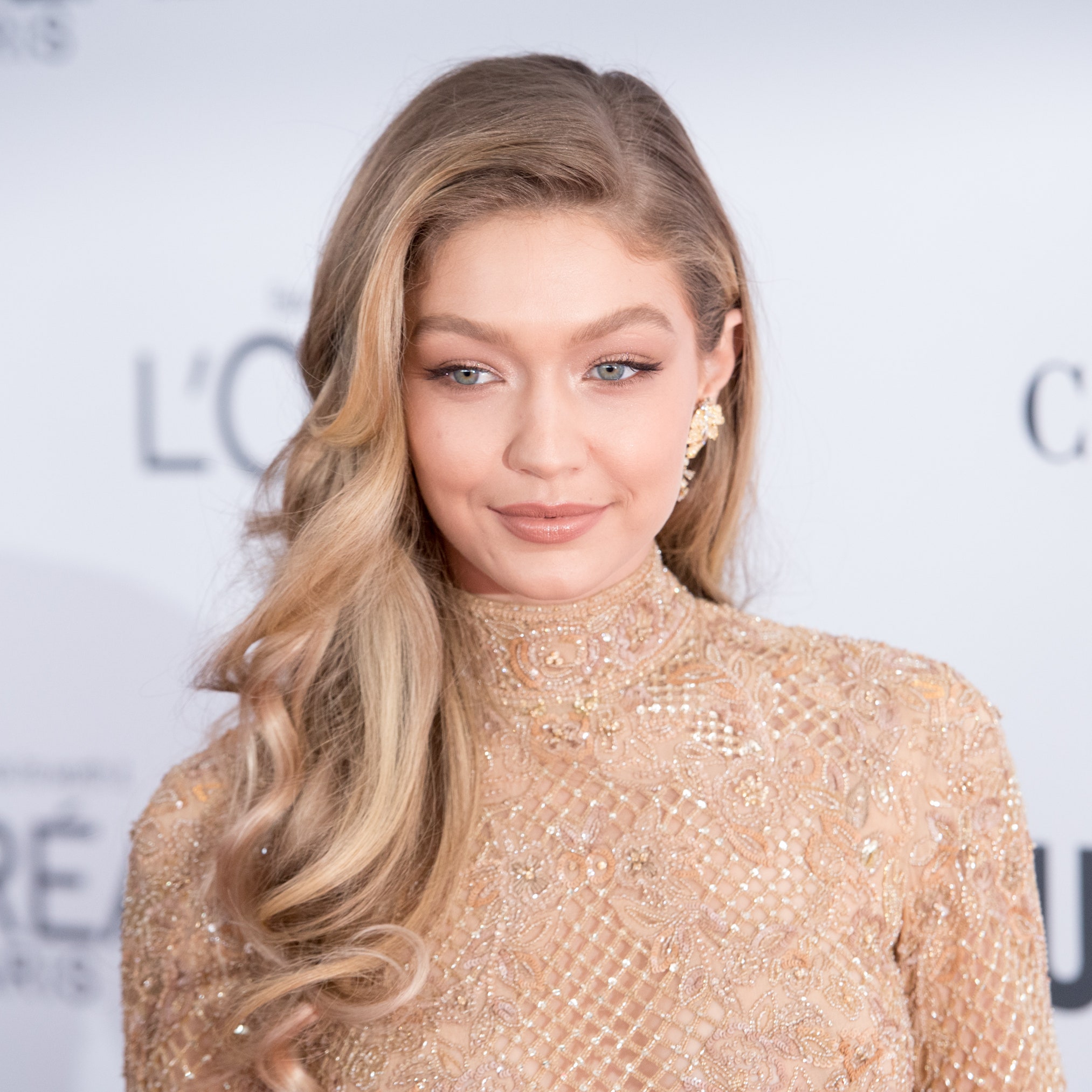 #Goodhairday: Gigi Hadid dalla chioma decisamente… Angelica!