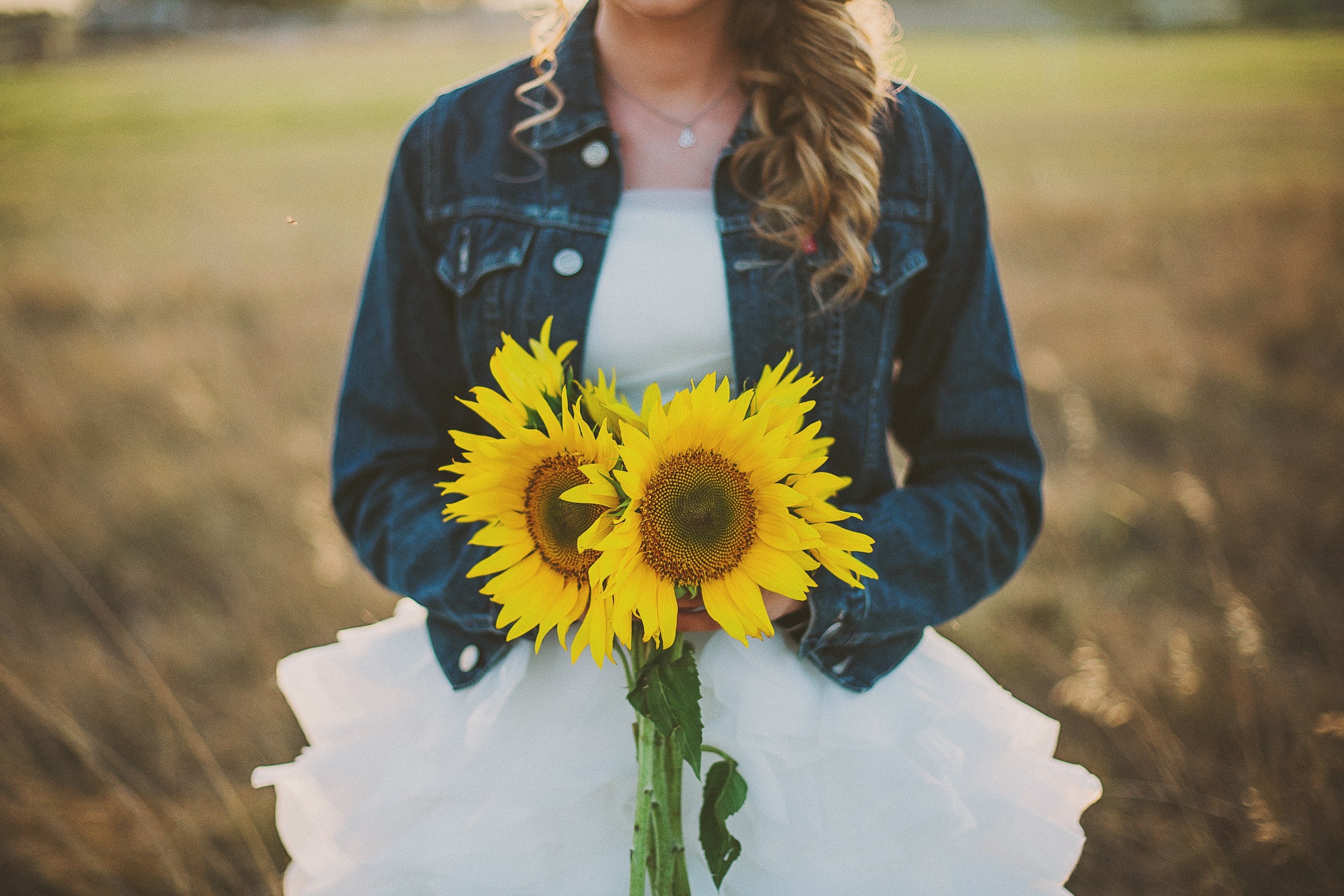 Matrimonio in jeans? Sì, no, dipende