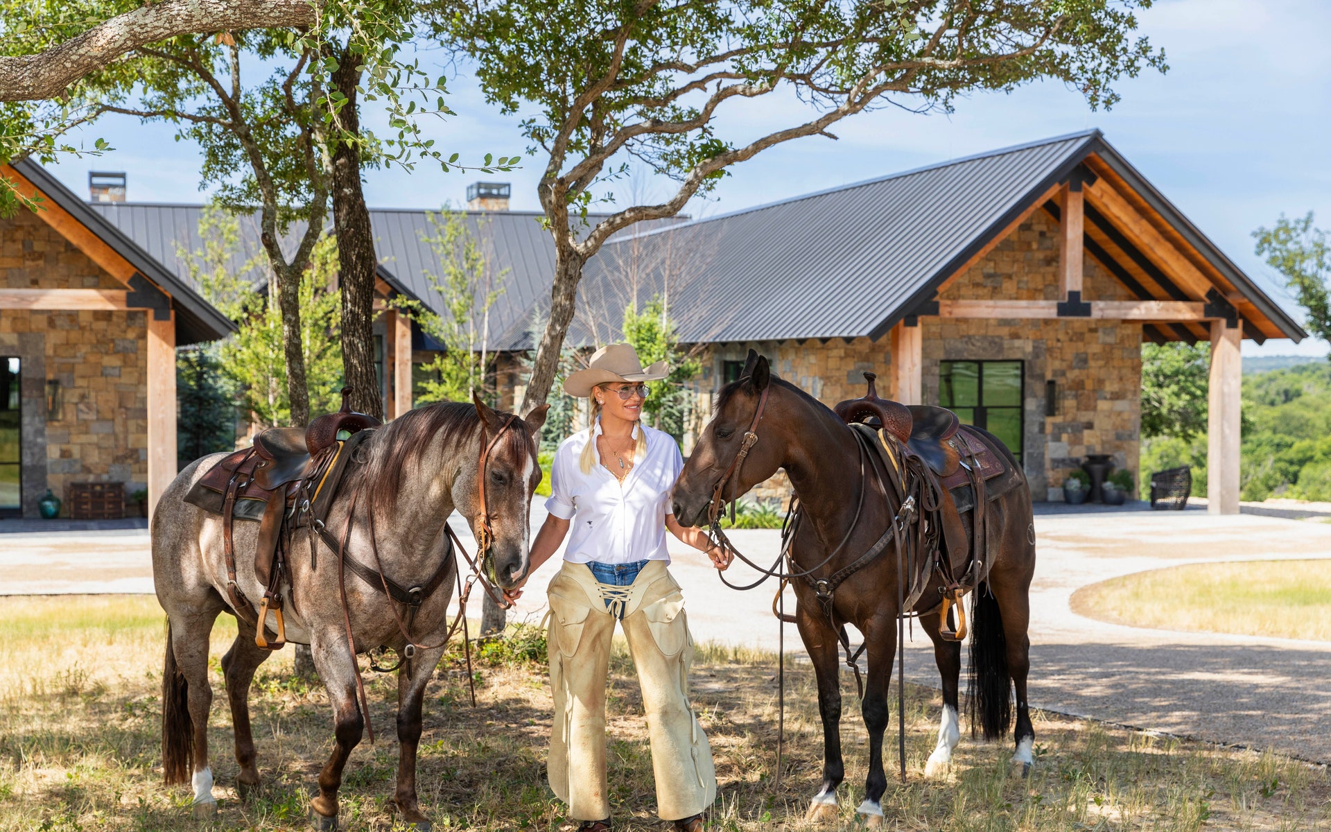 Inside Yolanda Hadid's Western Wonderland