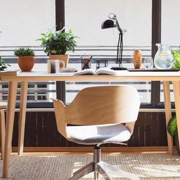 Say bye to constant back pain with these these ergonomic office chairs for your WFH set-up