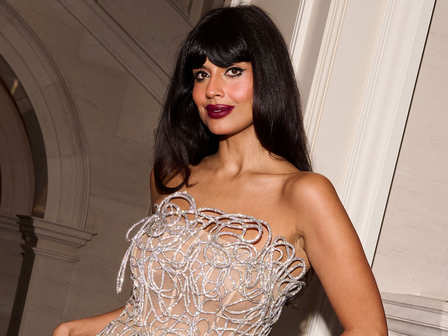 Jameela Jamil used her GLAMOUR Women of the Year acceptance speech to powerfully call out beauty standards