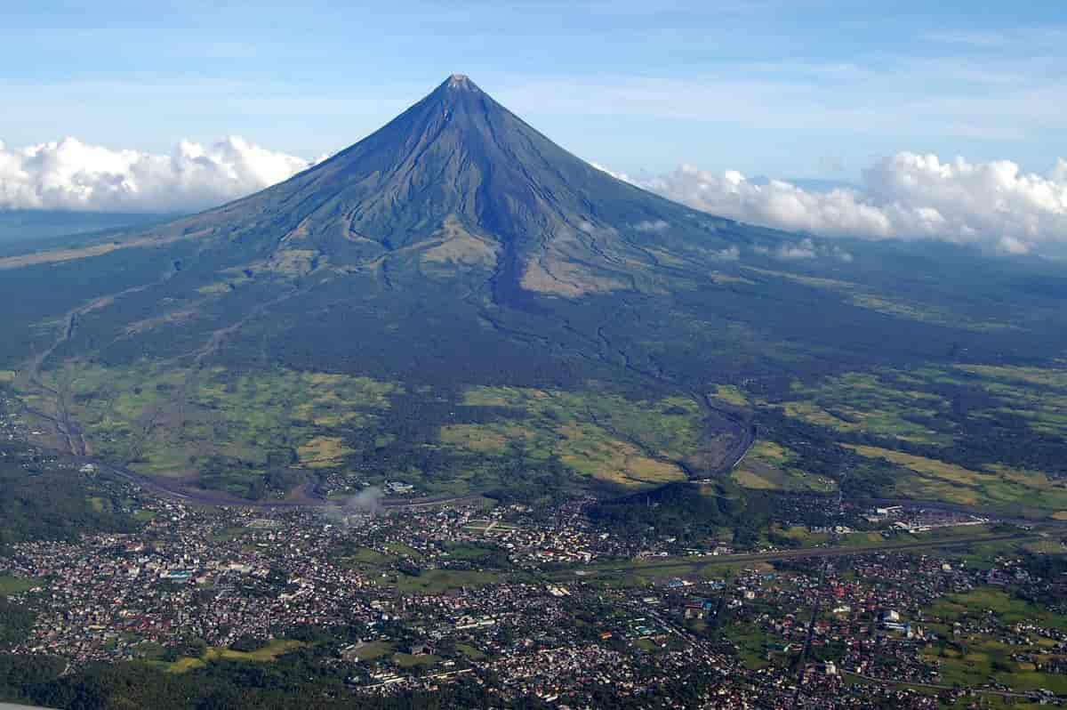 Mayon