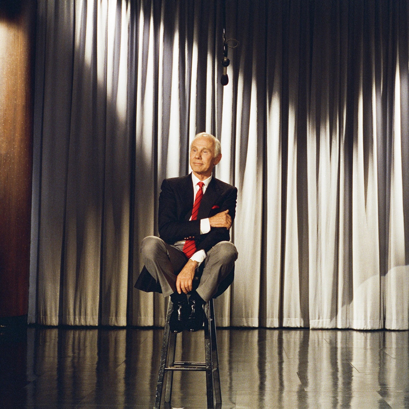 Heeeeere’s Johnny Carson’s Biography, 20 Years in the Making