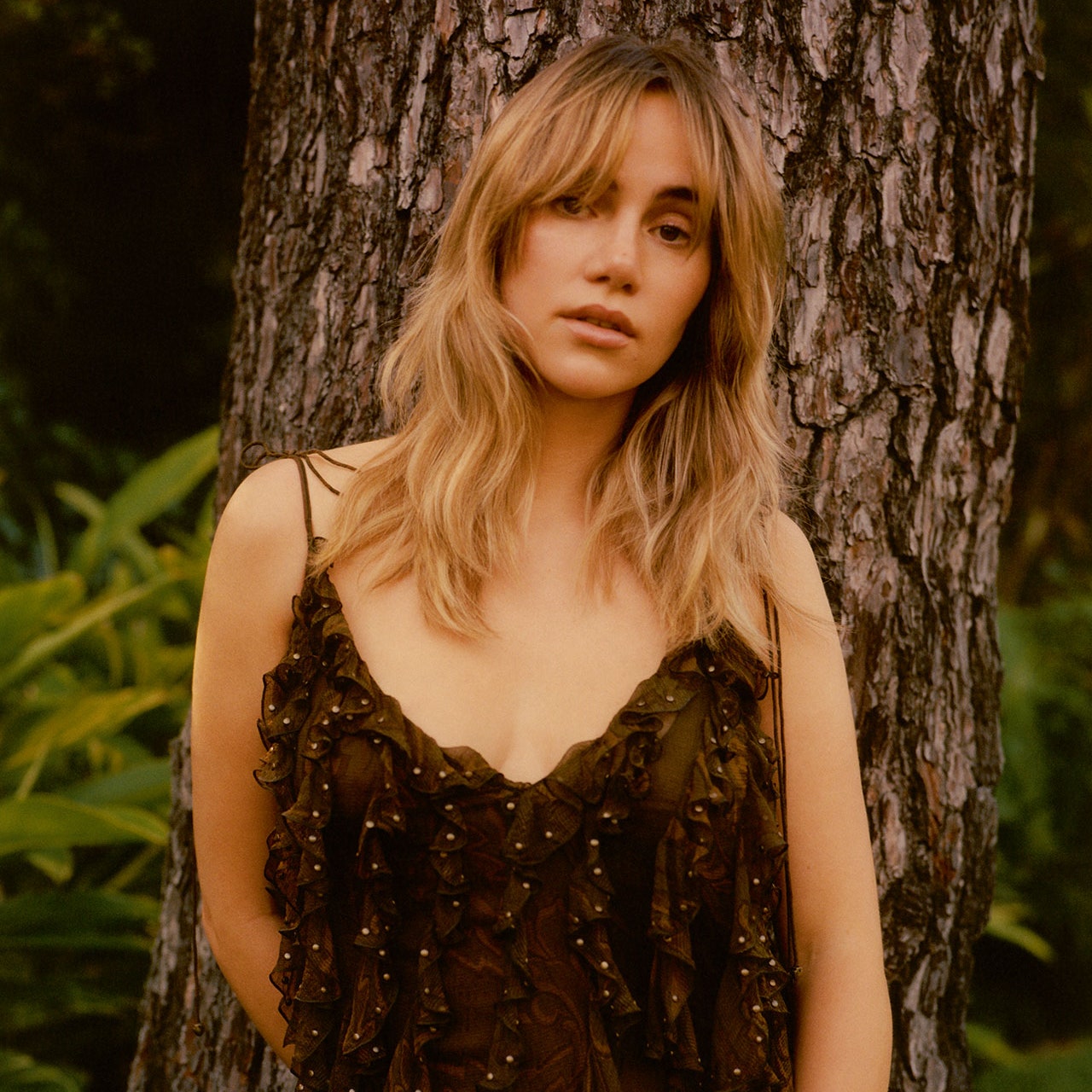 For Vintage Fiend Suki Waterhouse, Shopping Looks Different Now She’s A Mum